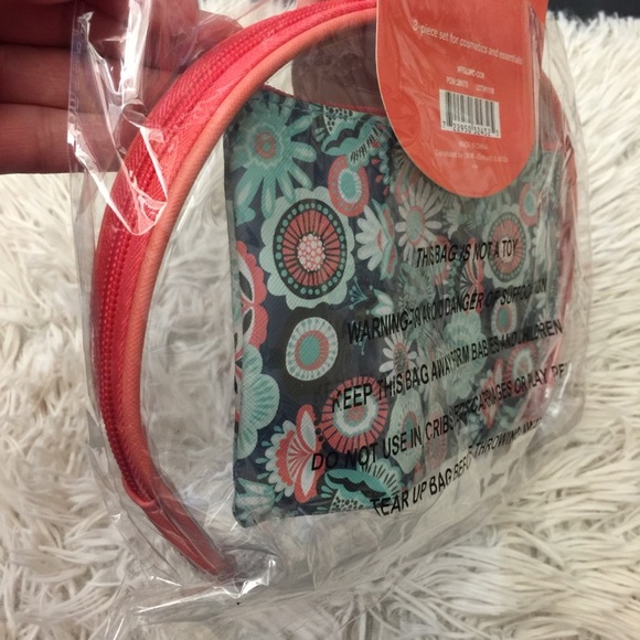 Sage & Emily 3-Piece Bag Set - Picture 4 of 7